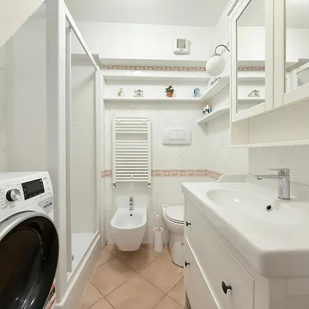 Apartment Se203 - Senigallia, Trilocale A Pochi Passi Dal Mare Con Portico E Posto Auto Senigallia